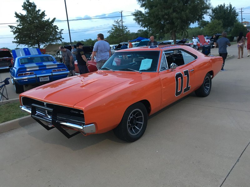 20180902 195046 - Fat Daddys Car Show.jpg